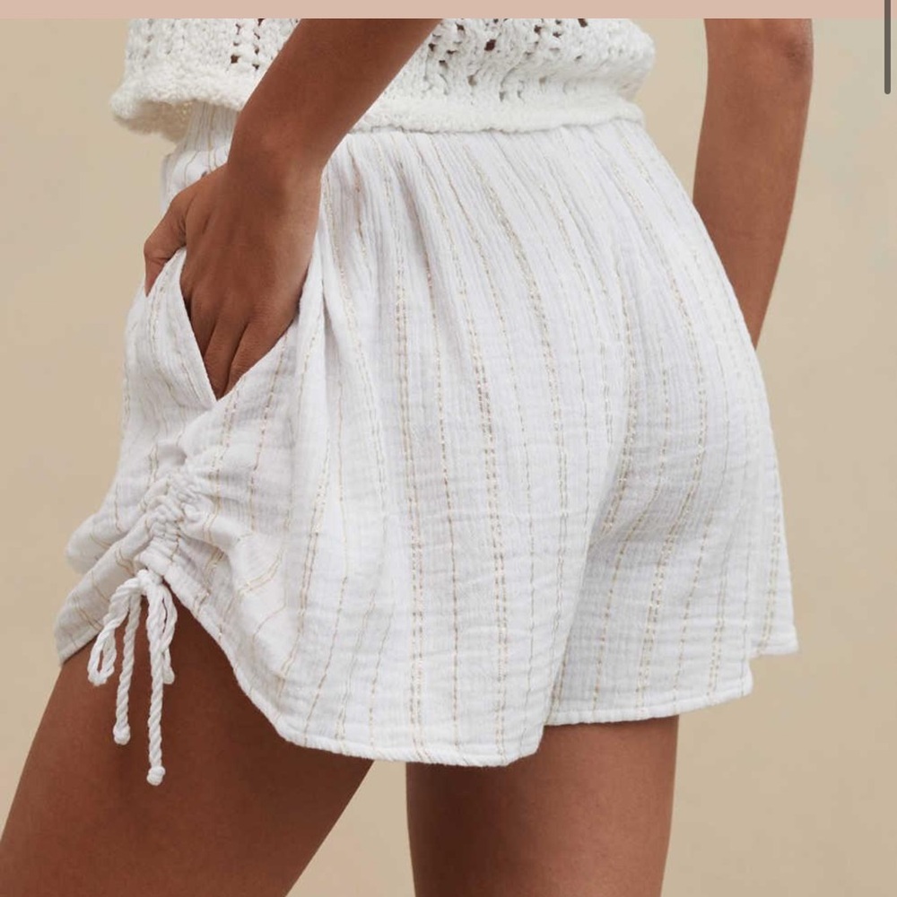 NWT Aerie White & Gold Women's Shorts